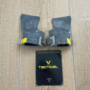 Womens Victory Grips Tactical